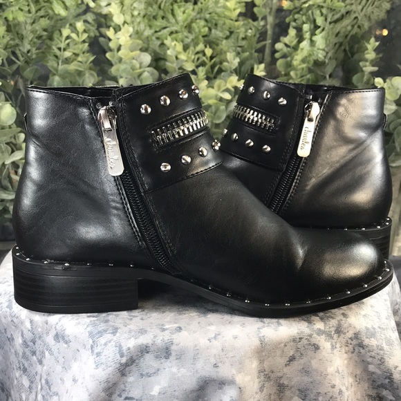 Charles by Charles David Thief Black Silver Studded Ankle Zip Booties WMS 6.5M - Picture 7 of 15